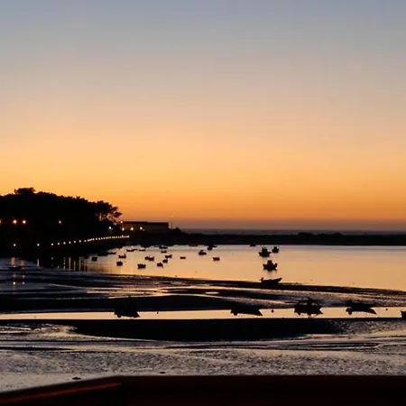 Miguitus House * Caminha